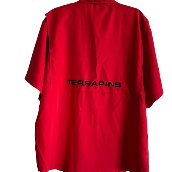 NWT University Maryland Terrapins UPF 50 Red Short Sleeve Button Shirt Size XL - Picture 2 of 5
